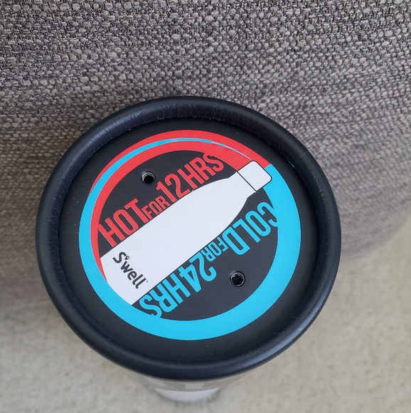 S'well Stainless Steel Water Bottle 17oz  Supernova NWT - Picture 11 of 13